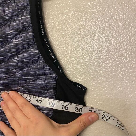 Calvin Klein performance premium down puffer blue vest jacket EUC Large - Picture 11 of 11